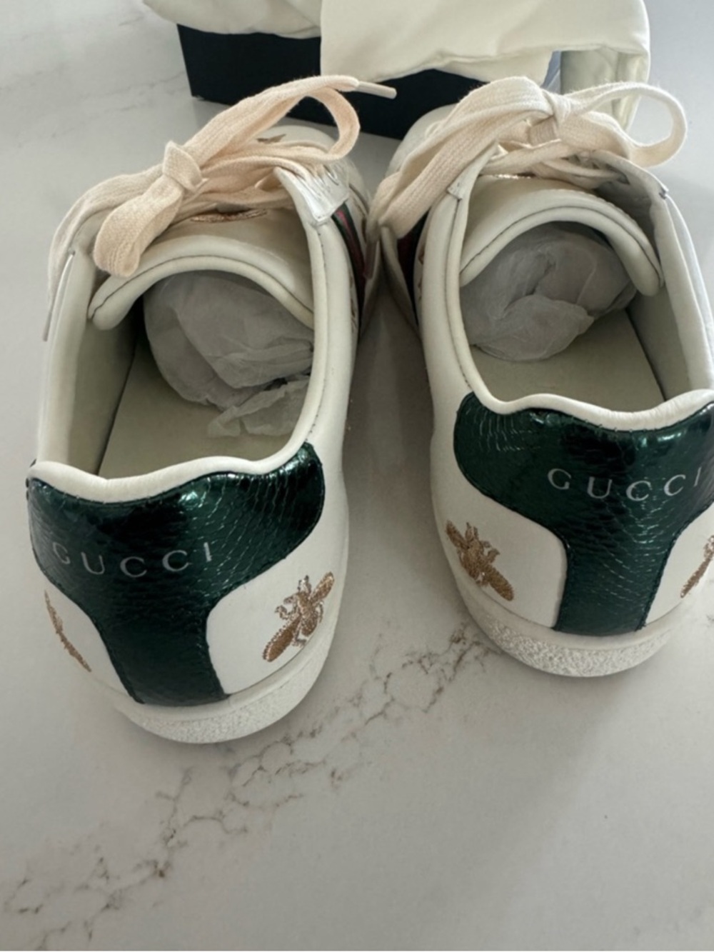 Gucci White Leather Sneaker with Green-Red Gold Embroidered Bees - Picture 5 of 6